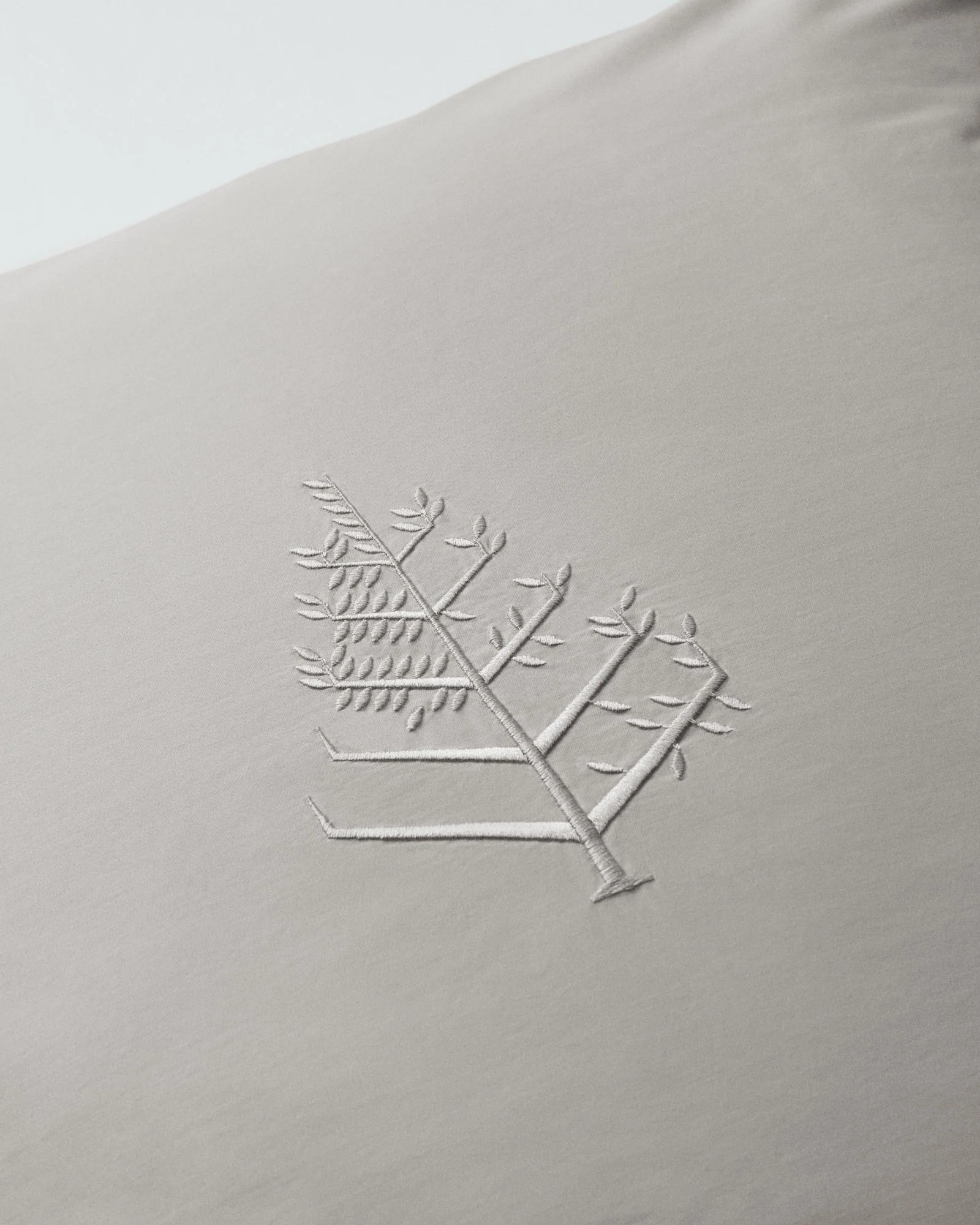 Signature Hotel Duvet Cover Set - Image 15